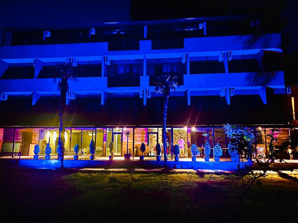 Aparthotel Costa Makhinjauri Eksteriør billede
